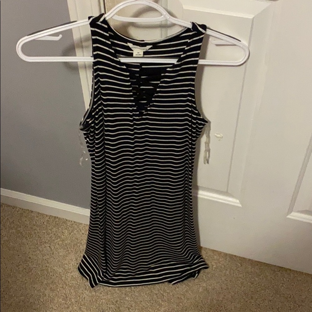 Aeropostale cross neck no sleeve dress